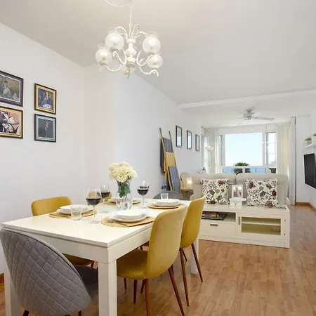 -malagasunapts-huelin Paradise Seaview Apartamento *